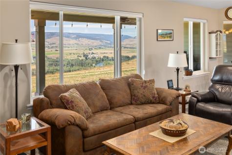 1561 Bitterbrush Drive Ellensburg WA 98926