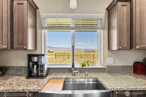 1561 Bitterbrush Drive Ellensburg WA 98926