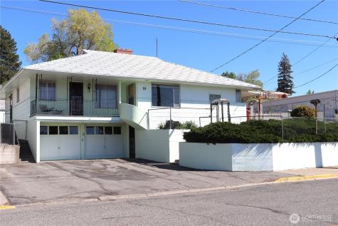 10 W Dewberry Avenue Omak WA 98841