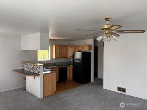 10 W Dewberry Avenue Omak WA 98841