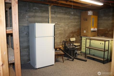 10 W Dewberry Avenue Omak WA 98841