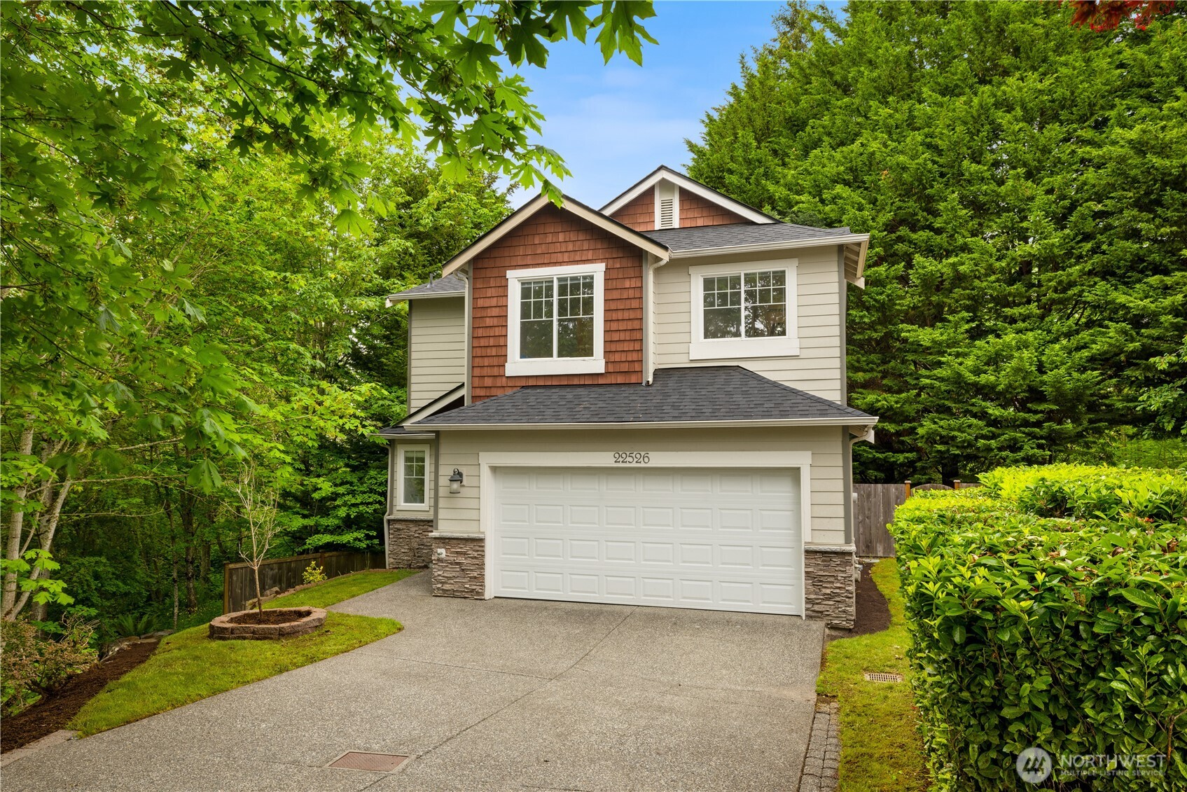 22526 SE 12th Place Sammamish WA 98075