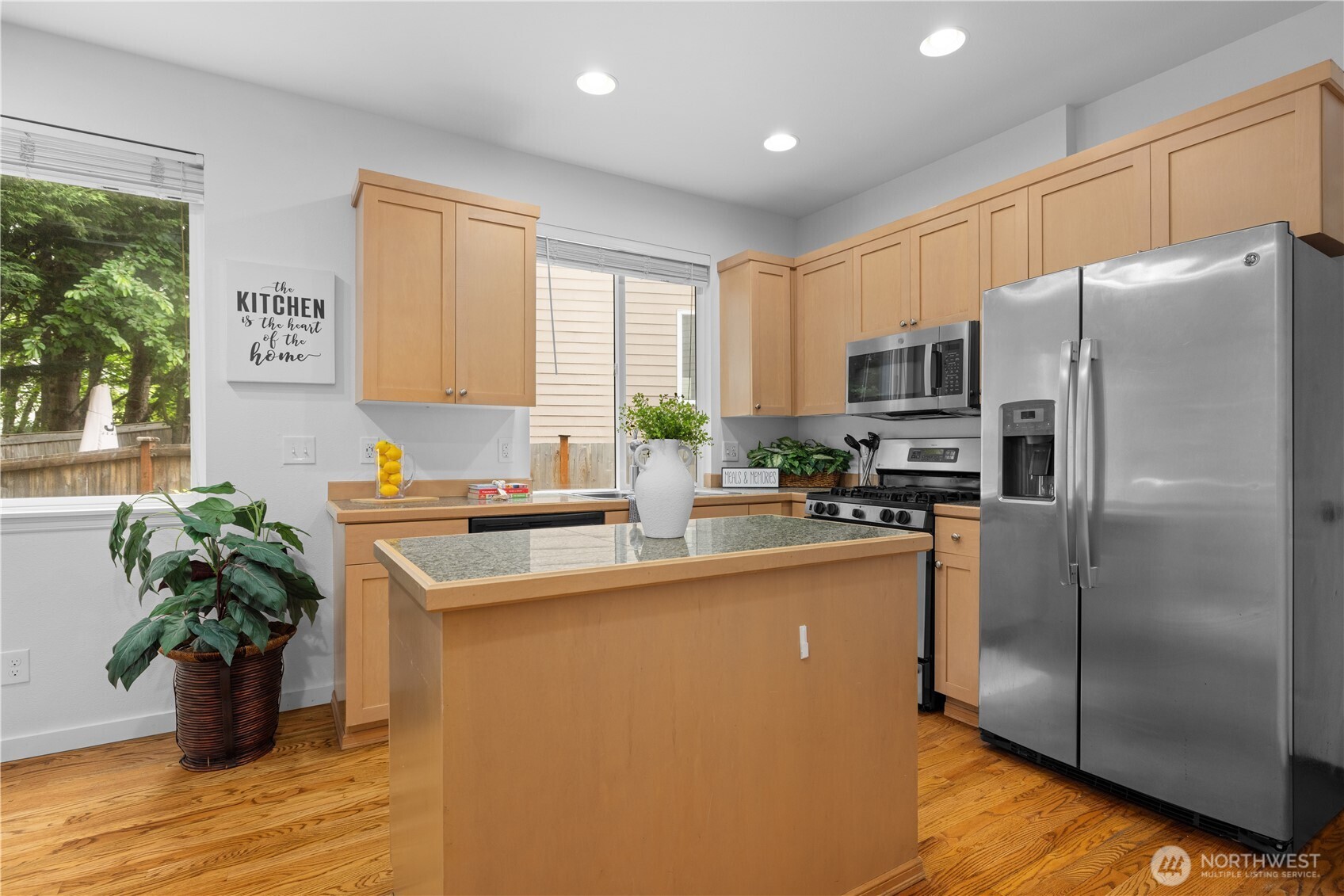 22526 SE 12th Place Sammamish WA 98075