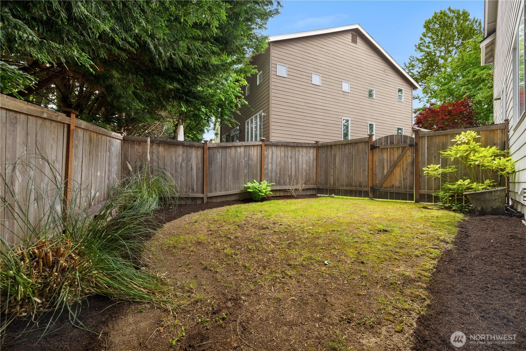 22526 SE 12th Place Sammamish WA 98075