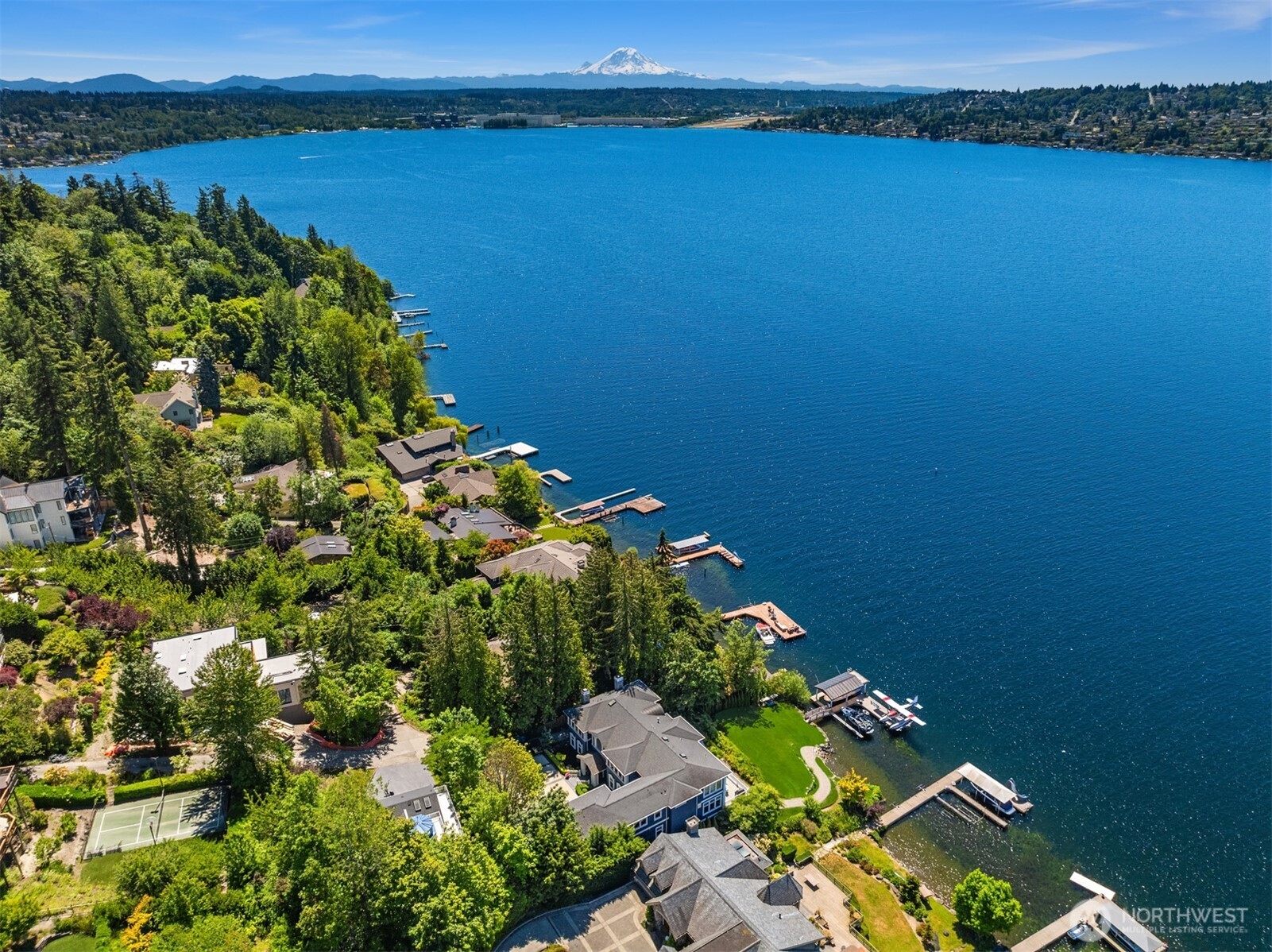 8233 W Mercer Way Mercer Island WA 98040