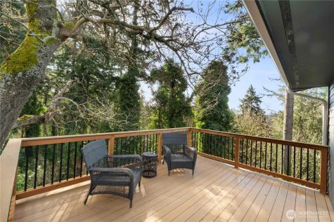 13022 15th Avenue SW Burien WA 98146