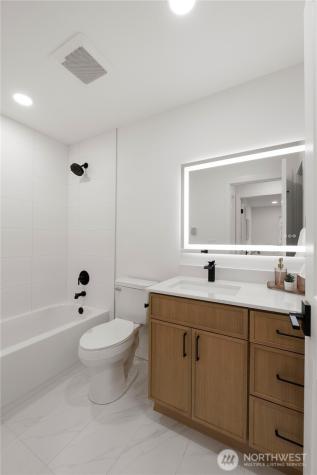 13022 15th Avenue SW Burien WA 98146