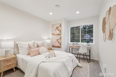 24320 SE 42nd Street Sammamish WA 98029
