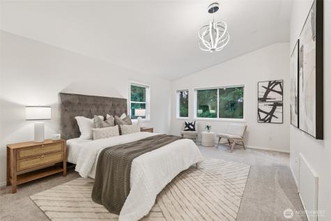 24320 SE 42nd Street Sammamish WA 98029