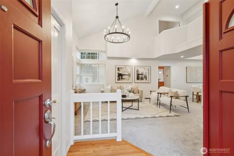 24320 SE 42nd Street Sammamish WA 98029
