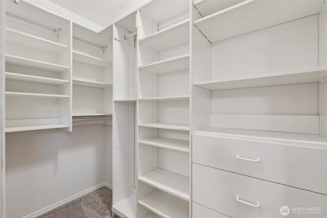 24320 SE 42nd Street Sammamish WA 98029