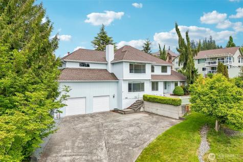 5223 68th Drive NE Marysville WA 98270