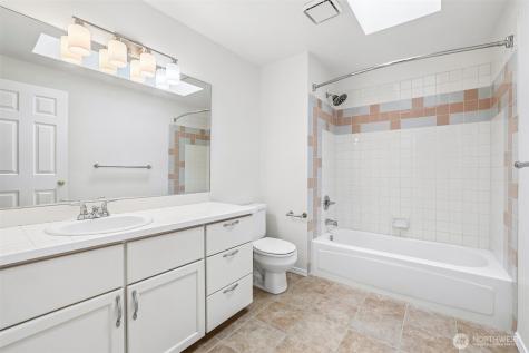 5223 68th Drive NE Marysville WA 98270