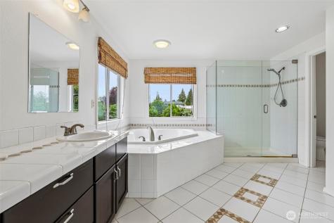 5223 68th Drive NE Marysville WA 98270