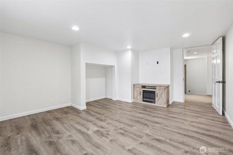 5223 68th Drive NE Marysville WA 98270