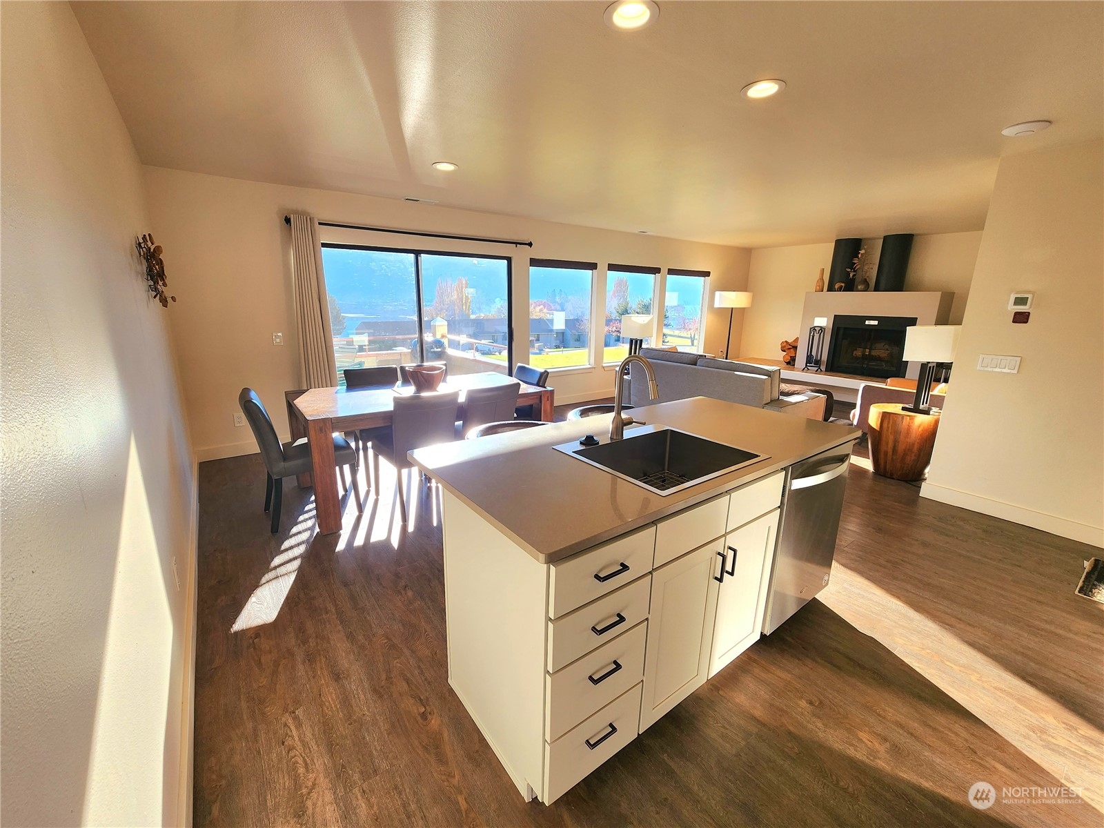 1 Lodge 629-h Manson WA 98831