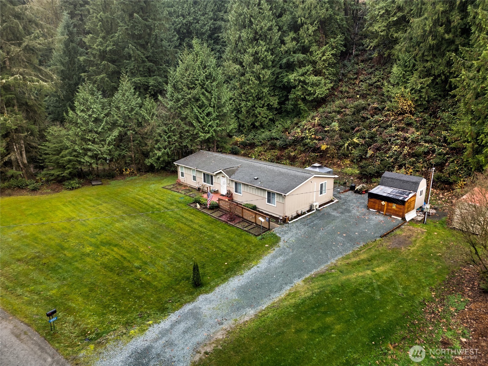 9054 W Pressentin Drive Concrete WA 98237