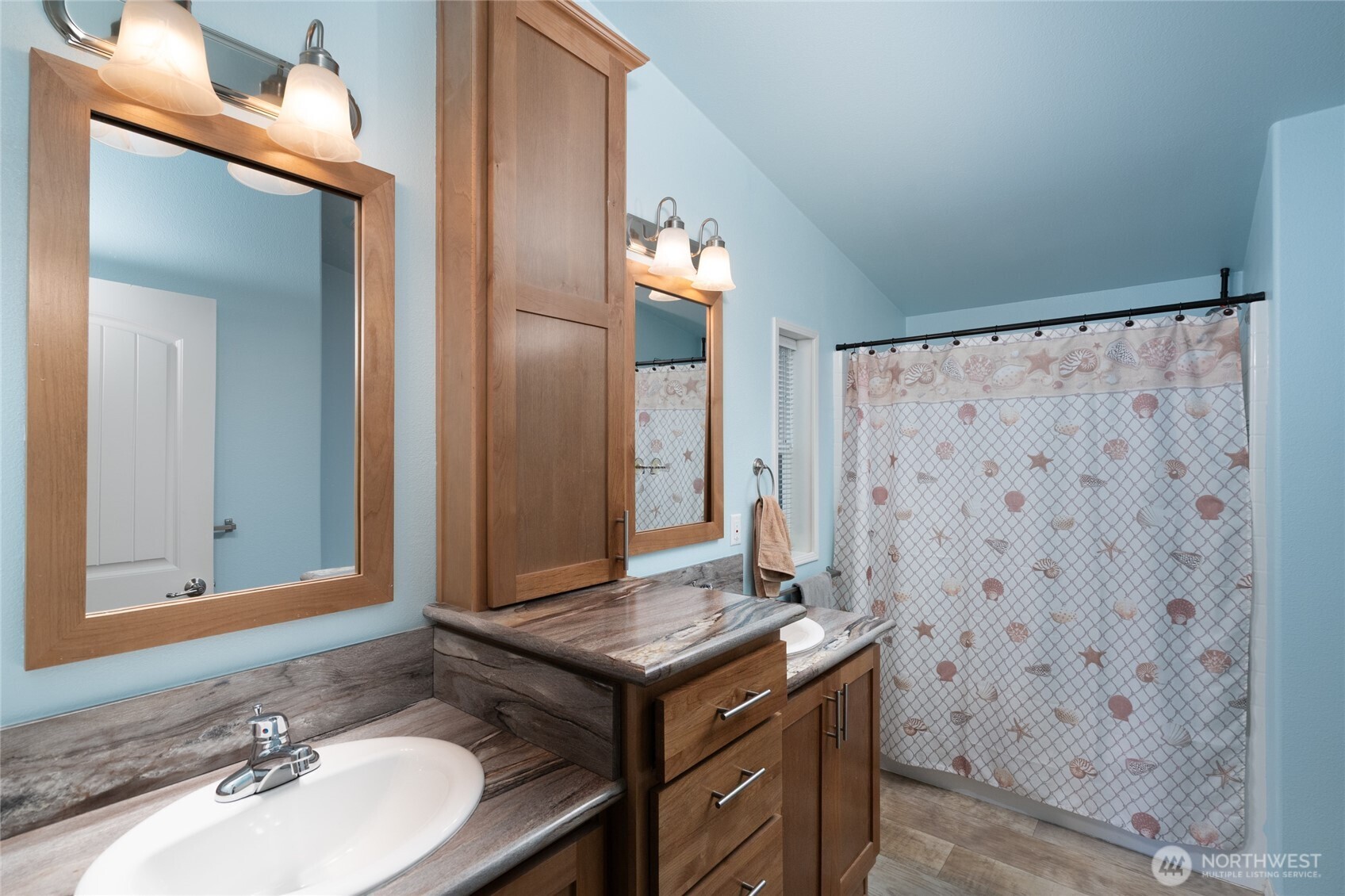 9054 W Pressentin Drive Concrete WA 98237