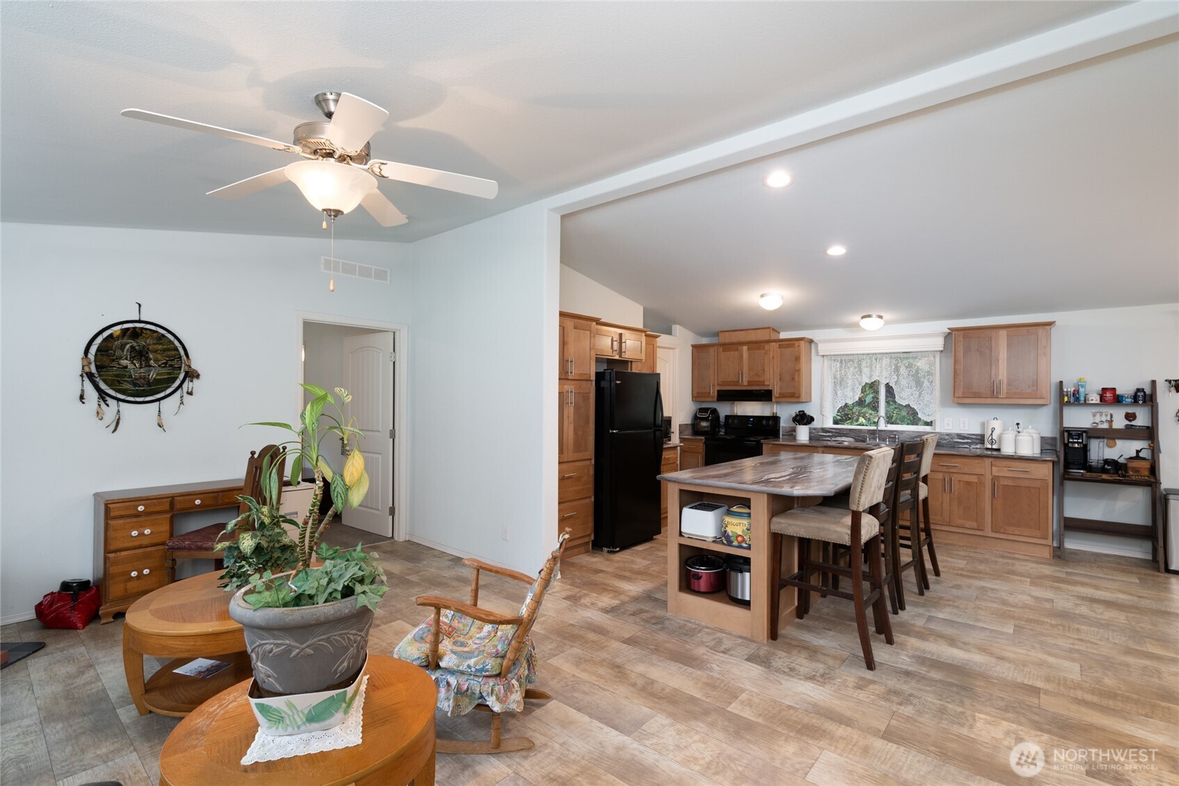 9054 W Pressentin Drive Concrete WA 98237