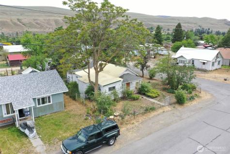741 5th Avenue S Okanogan WA 98840