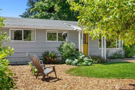 24026 54th Avenue W Mountlake Terrace WA 98043
