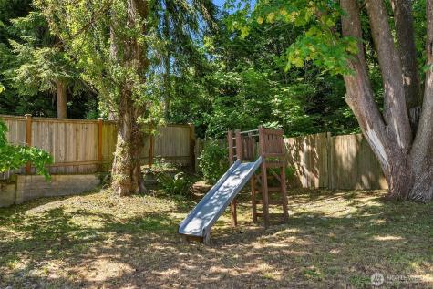 24026 54th Avenue W Mountlake Terrace WA 98043