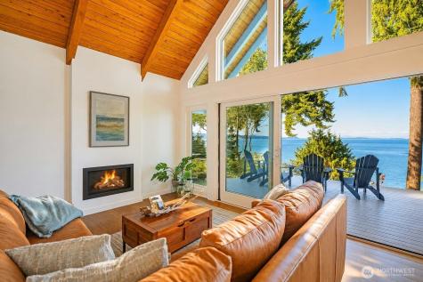162 N Loon Asea Lane Camano Island WA 98282