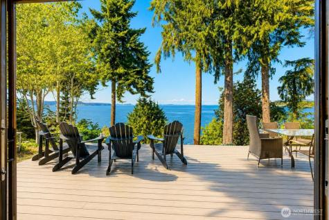 162 N Loon Asea Lane Camano Island WA 98282