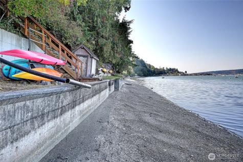 162 N Loon Asea Lane Camano Island WA 98282
