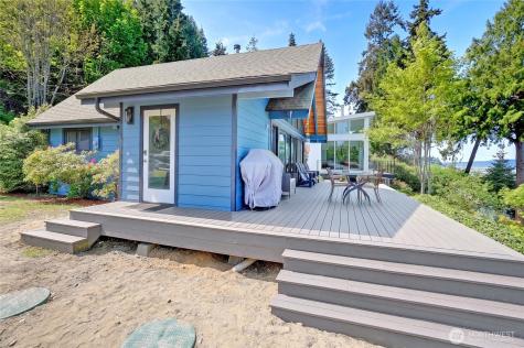 162 N Loon Asea Lane Camano Island WA 98282