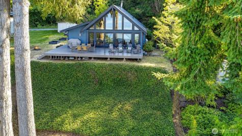 162 N Loon Asea Lane Camano Island WA 98282