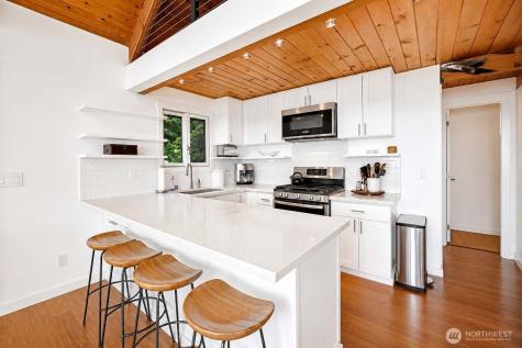 162 N Loon Asea Lane Camano Island WA 98282