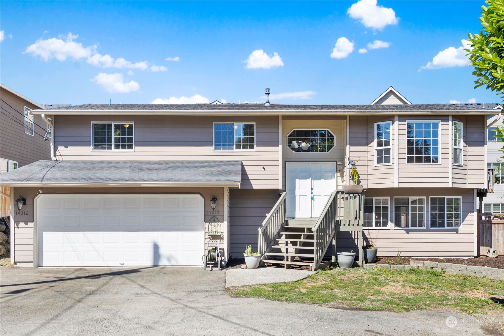14012 Ash Way Lynnwood WA 98087