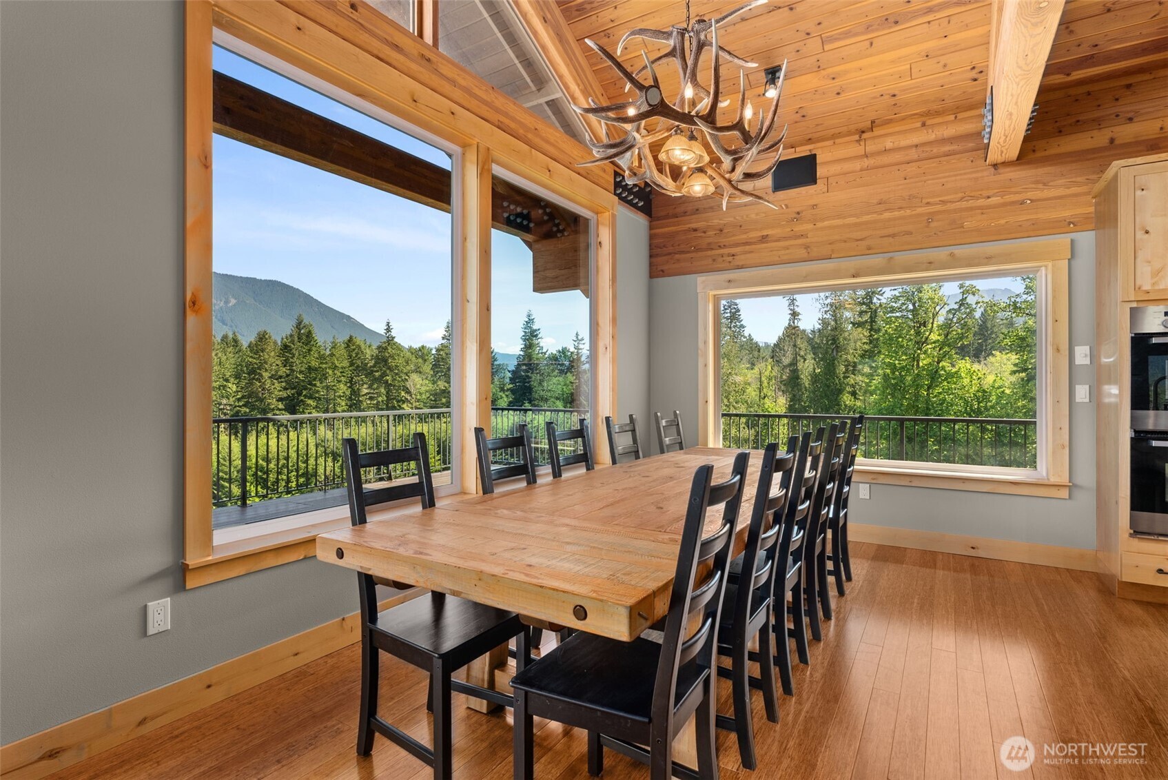 156 Burl Lane Packwood WA 98361