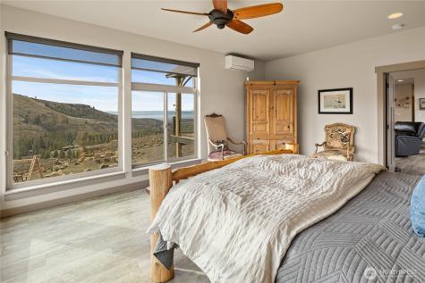 6083 Secret Canyon Road Ellensburg WA 98926