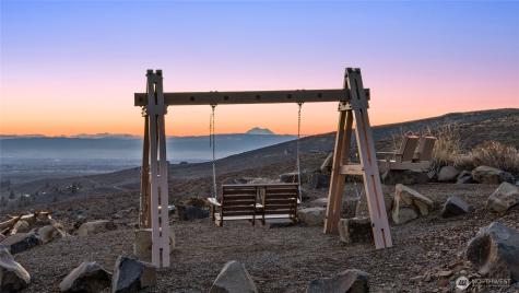 6083 Secret Canyon Road Ellensburg WA 98926