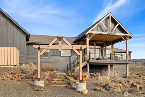 6083 Secret Canyon Road Ellensburg WA 98926