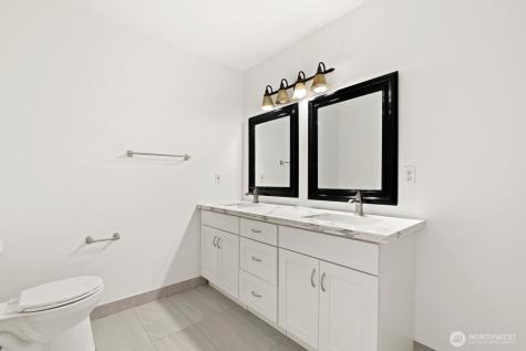 2428 NE 13th Street Renton WA 98056