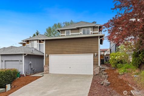 2428 NE 13th Street Renton WA 98056