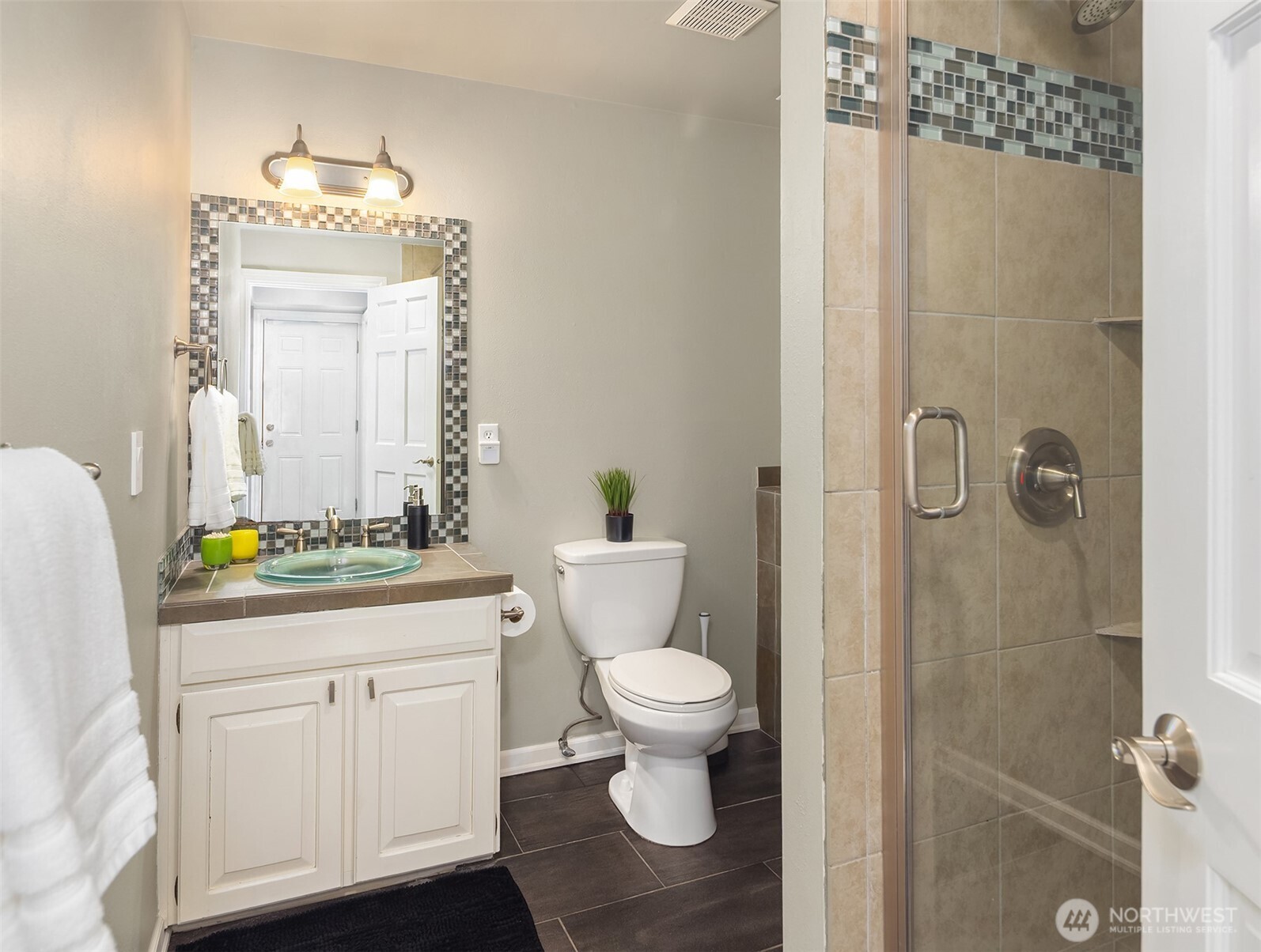 20724 NE 142nd Street Woodinville WA 98077