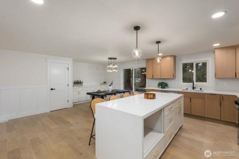16644 SE 235th Street Kent WA 98042