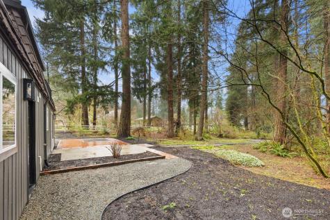 16644 SE 235th Street Kent WA 98042