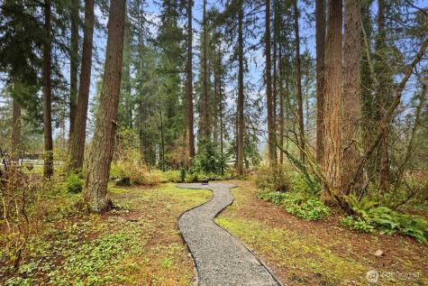 16644 SE 235th Street Kent WA 98042