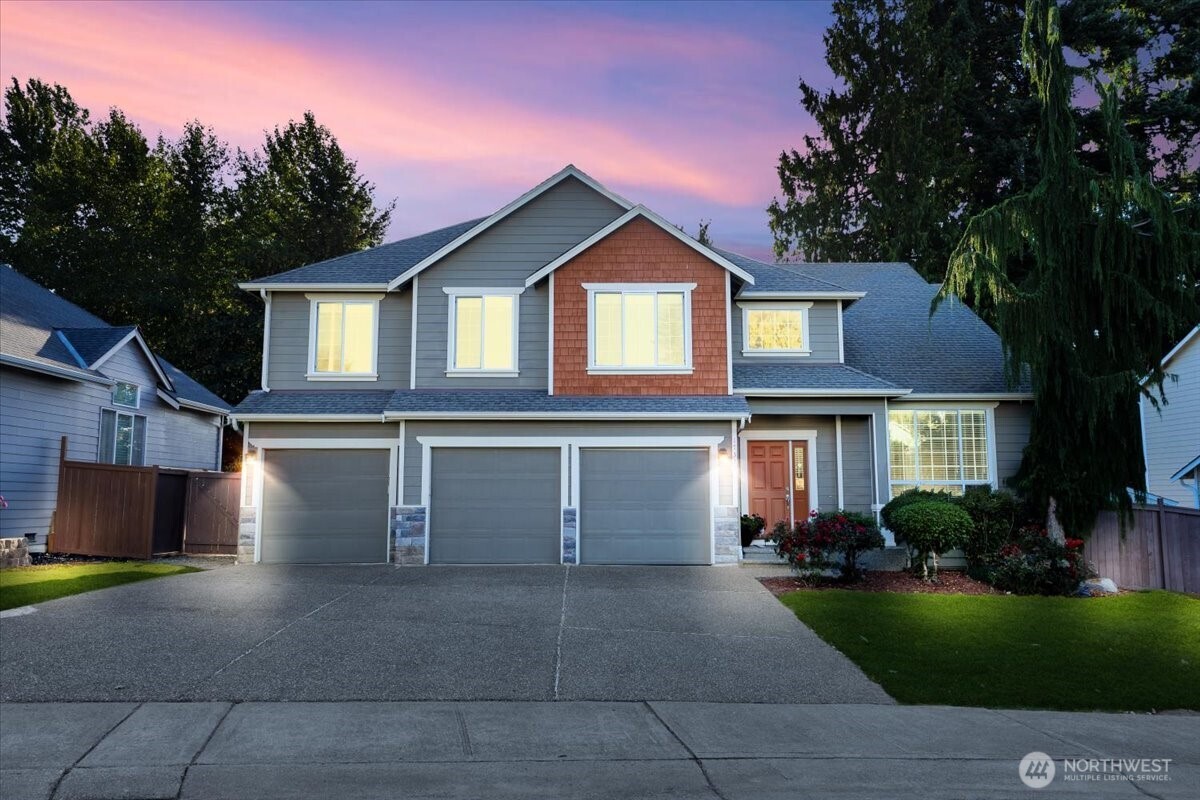 17329 34th Place W Lynnwood WA 98037