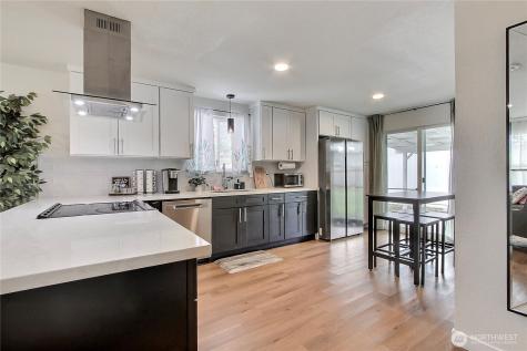 6903 S Cheyenne Street Tacoma WA 98409