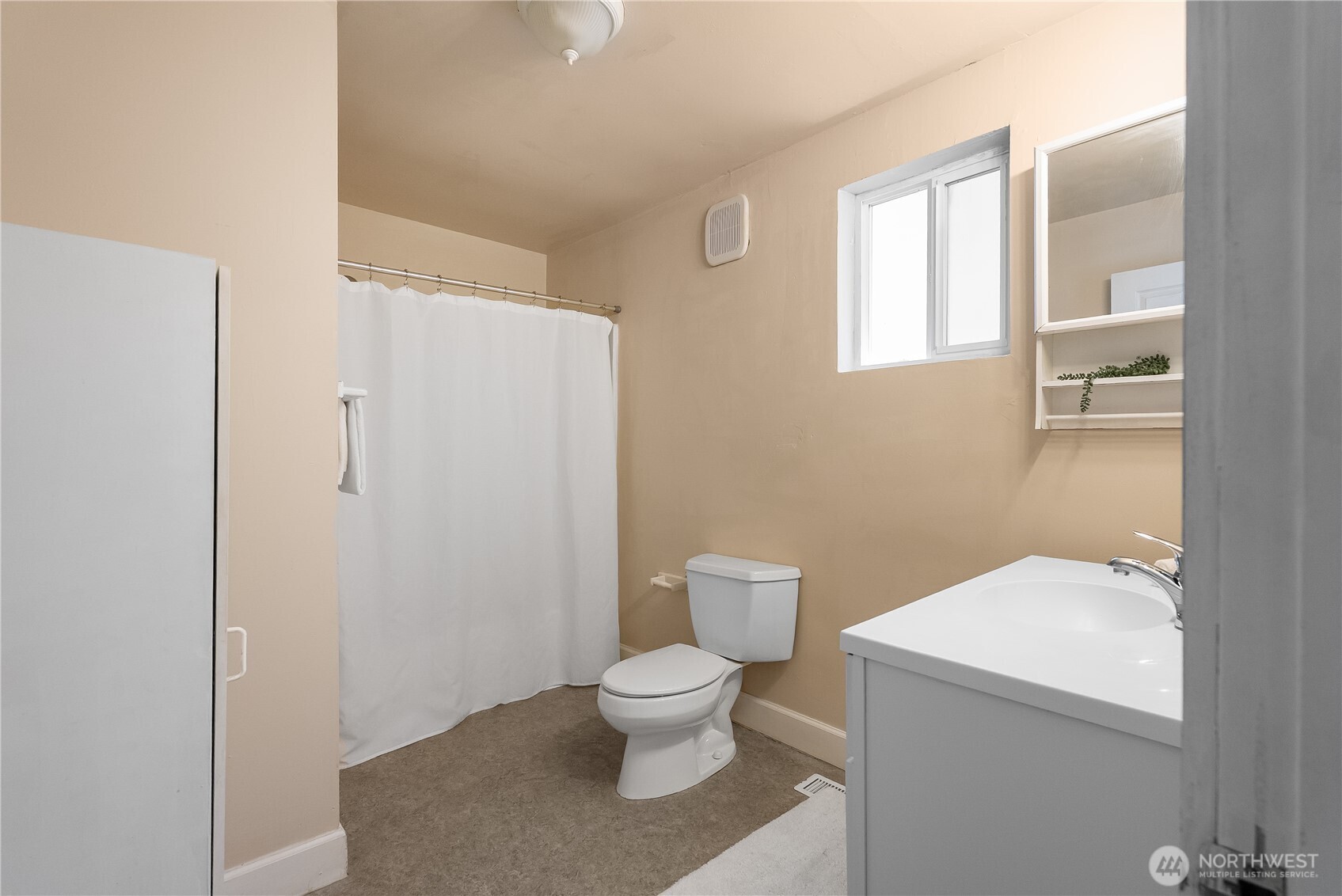1152 Ellis Street Bellingham WA 98225
