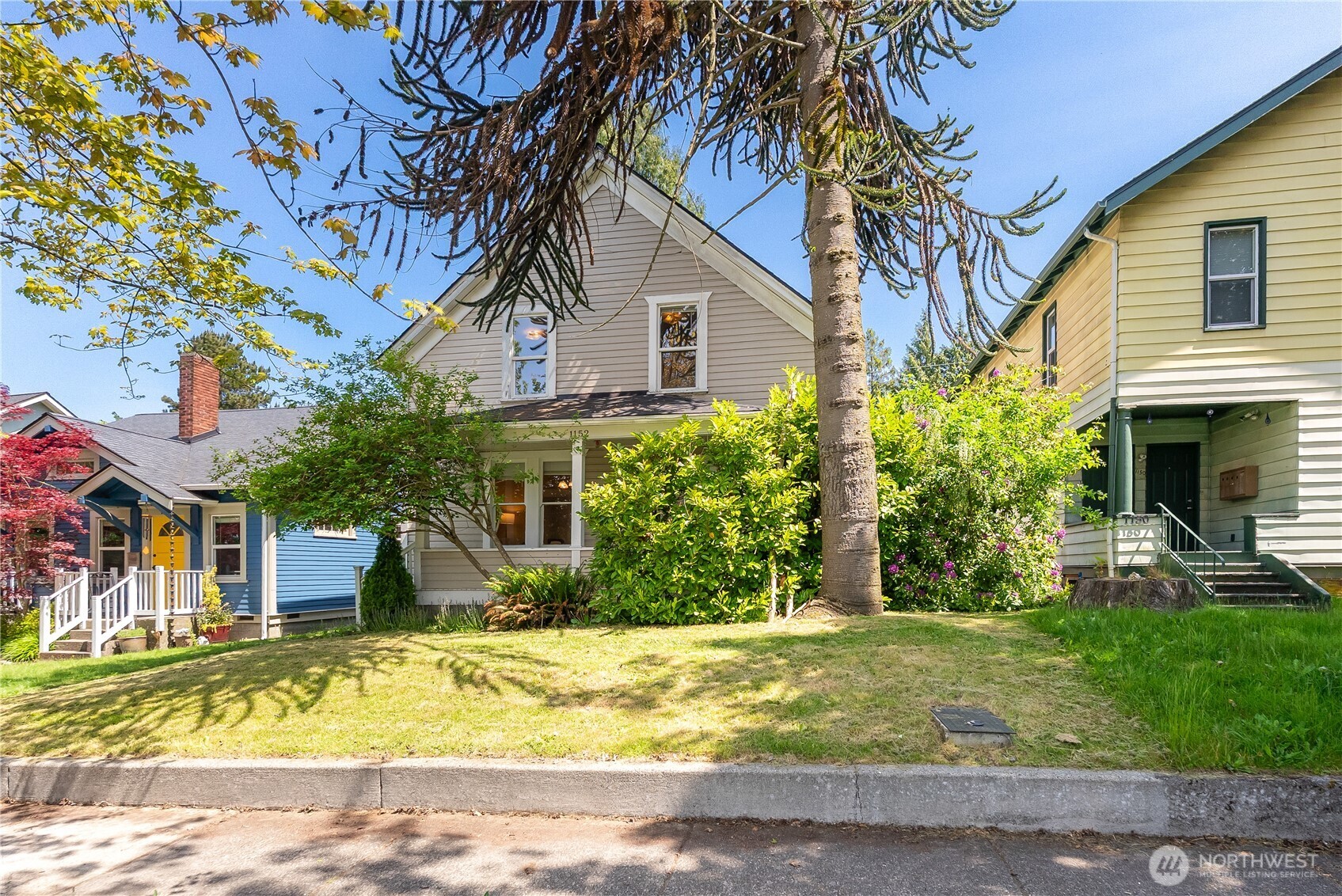 1152 Ellis Street Bellingham WA 98225