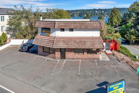 15500 Bothell Way NE Lake Forest Park WA 98155
