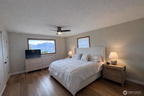 9 Rose Street Oroville WA 98844