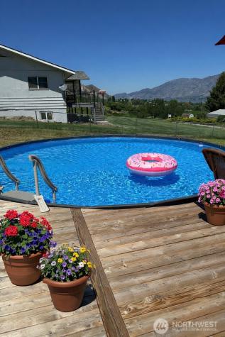 9 Rose Street Oroville WA 98844